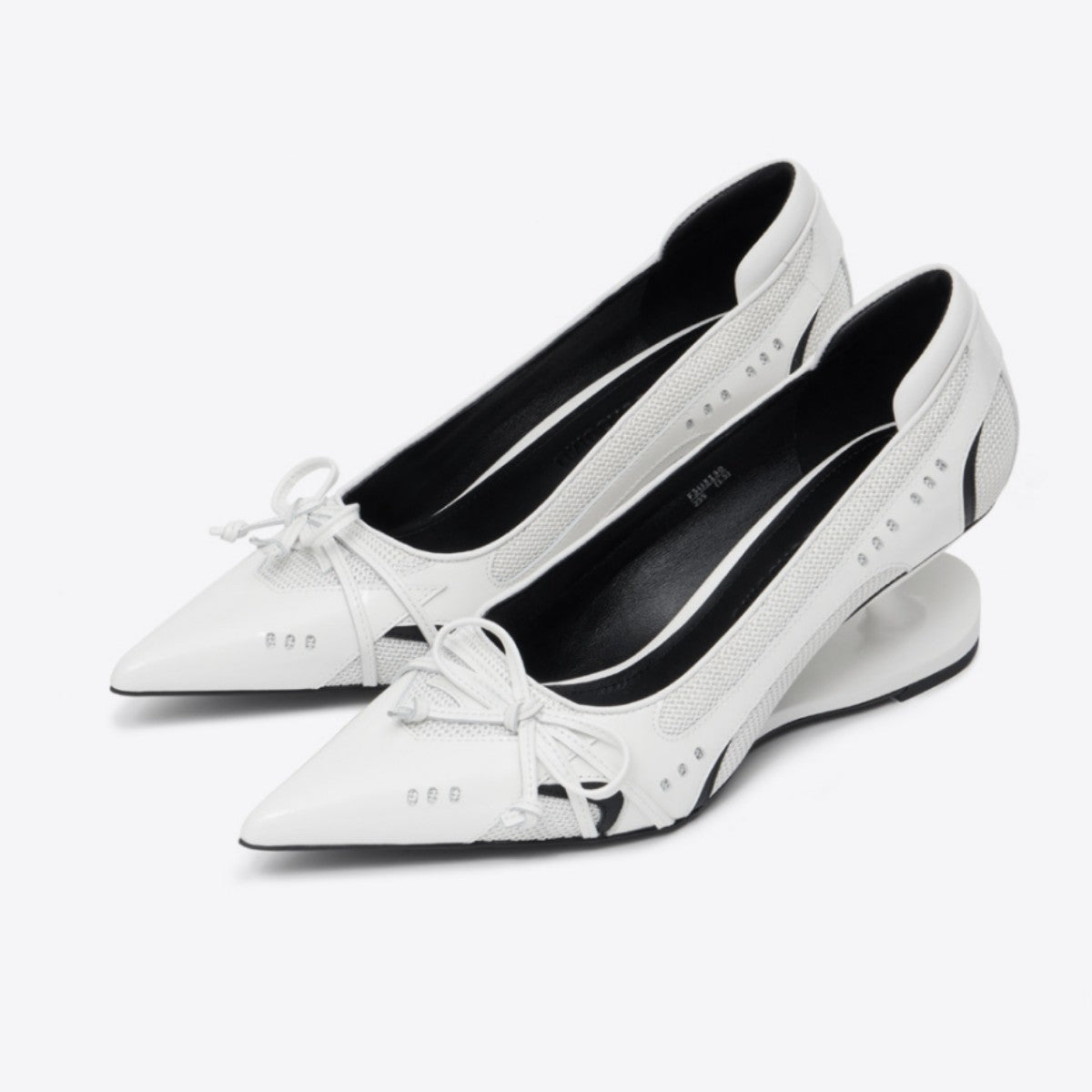 Womens Retro Racing Style Evening Shoes | Suspension Profiled Heel Pointed Low-cut High Heels