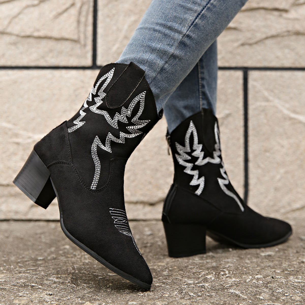 Womens Pointed-toe Slip-on Cowboy Boots | Platform Casual Plus Size Boots