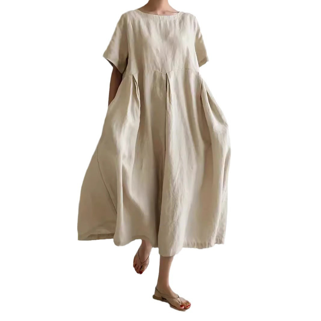 Women's Loose Round Neck Plus Size Short Sleeve Dress by Lakd London