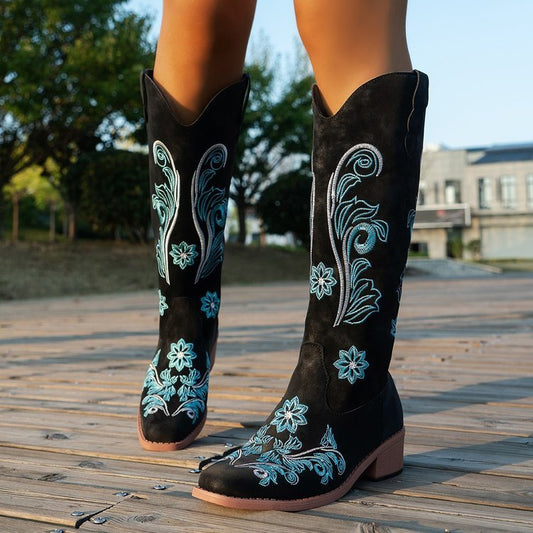 Women's Plus Size Embroidered Cowboy Boots For Chic Western Style
